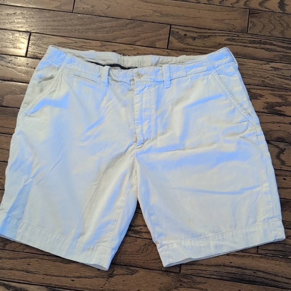 Ralph Lauren White Flat Front Shorts Bleeker Fit